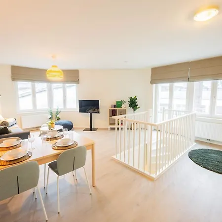 Royal 60m2 One Bedroom - Vw140a *