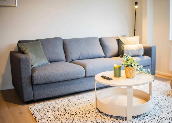 Royal 60m2 One Bedroom - Vw140a *