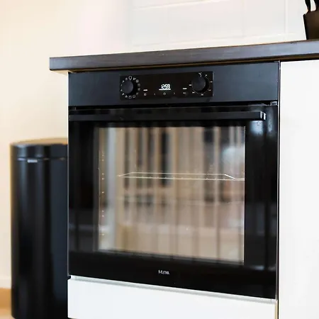 Royal 60m2 One Bedroom - Vw140a * Eindhove