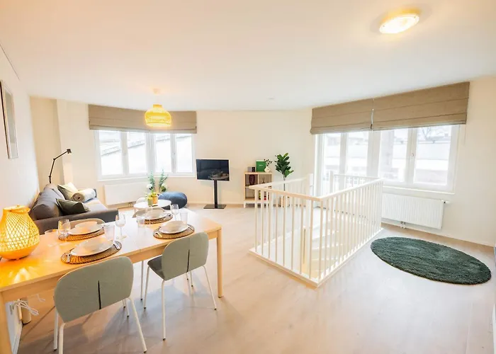 Royal 60m2 One Bedroom - Vw140a *