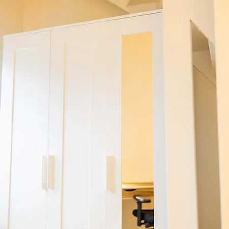 Royal 60m2 One Bedroom - Vw140a דירה *